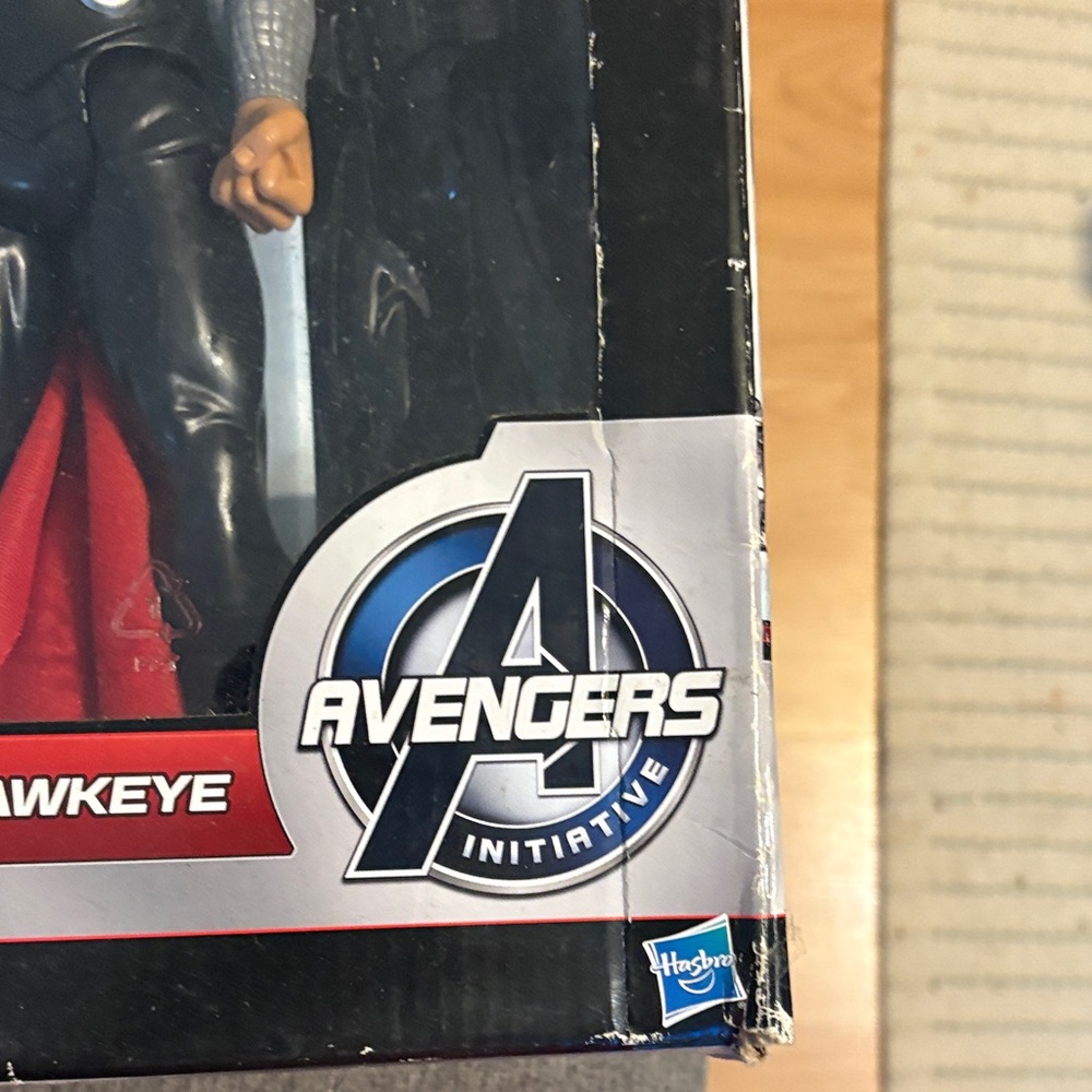Marvel Avengers Hero Series Figures - Red, Green, Silver, Black - Picture 5 of 9
